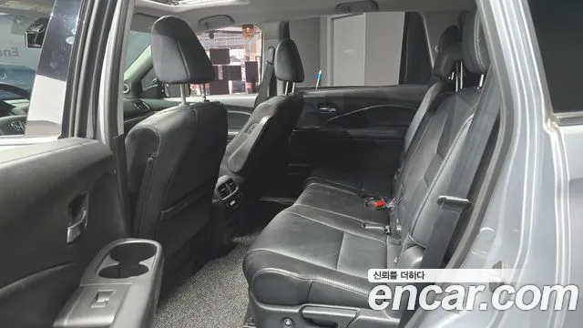 Honda Pilot 2017 — фото 12
