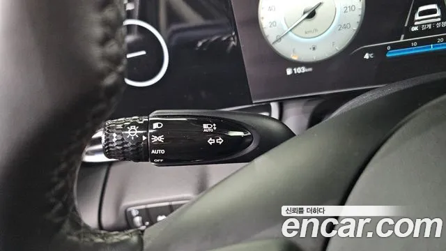 Hyundai AVANTE 2021 — фото 16