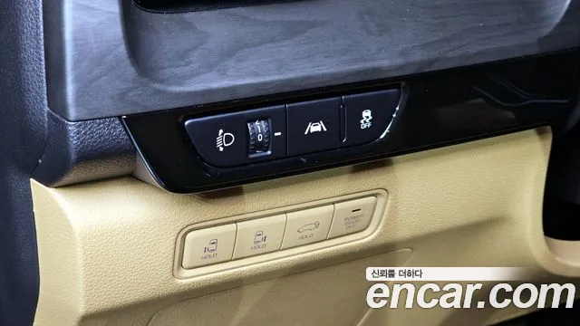 Kia Canival 2021 — фото 16
