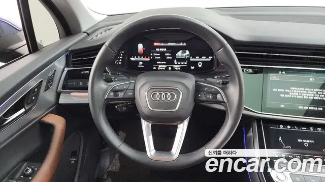 Audi Q7 2022 — фото 13