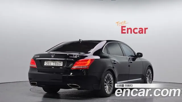 Hyundai Equus 2014 — фото 2
