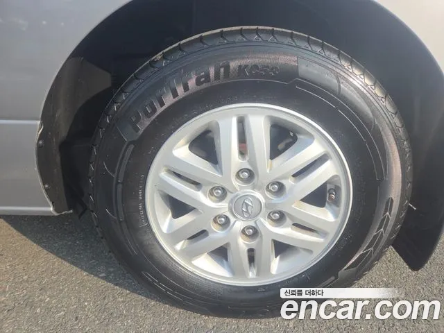 Hyundai Starex 2016 — фото 5