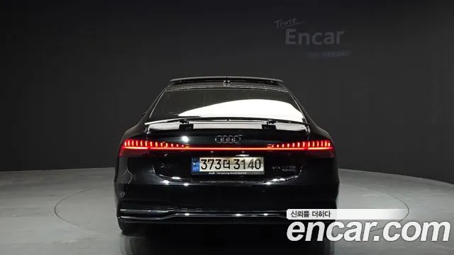 Audi A7 2021 — фото 4