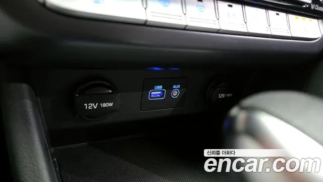 Hyundai Sonata 2018 — фото 19