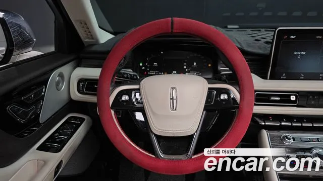 Lincoln Aviator 2020 — фото 13