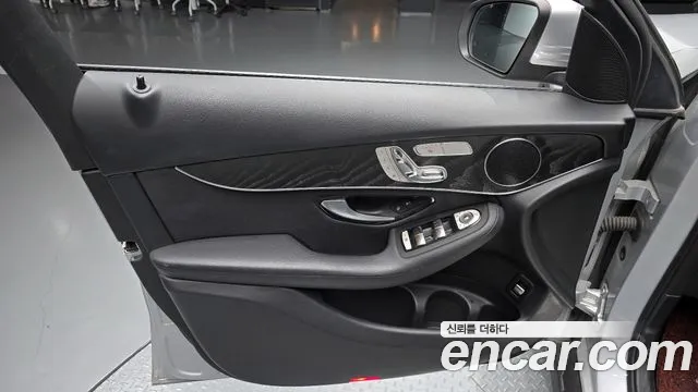 Mercedes-Benz GLC-Class 2019 — фото 17