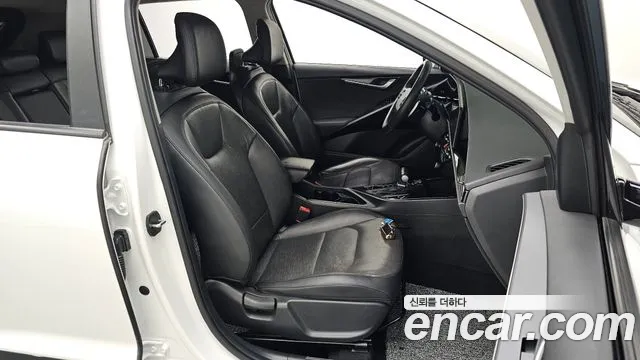 Kia Niro 2022 — фото 11