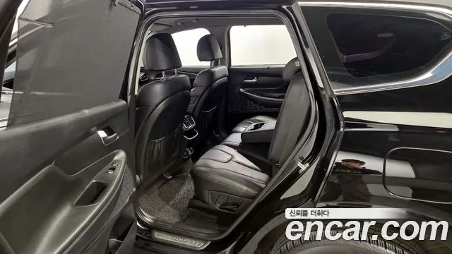 Hyundai Santafe 2019 — фото 11