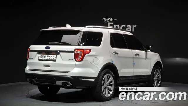 Ford Explorer 2018 — фото 2