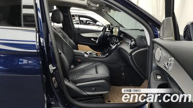 Mercedes-Benz GLC-Class 2019 — фото 11