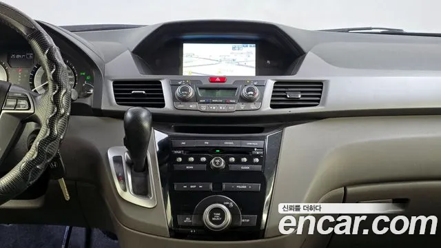 Honda Odyssey 2013 — фото 14