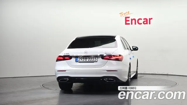Mercedes-Benz E-Class 2023 — фото 4