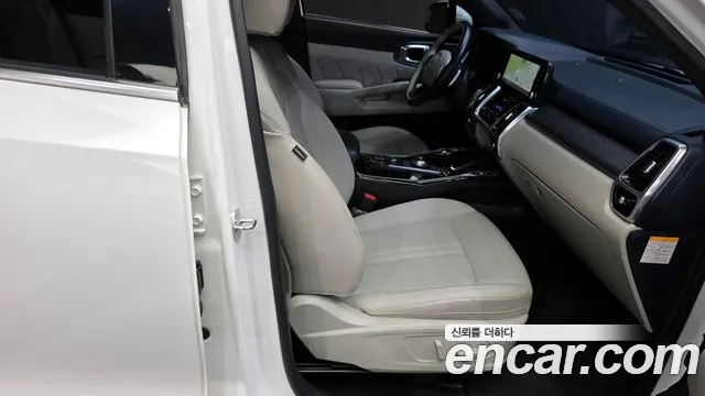 Kia Sorento 2023 — фото 12
