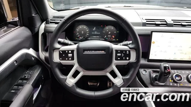 Land Rover Defender 2025 — фото 13