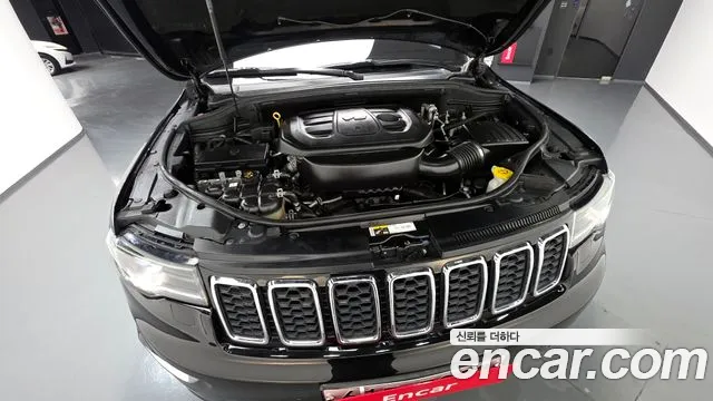 Jeep Cherokee 2018 — фото 6