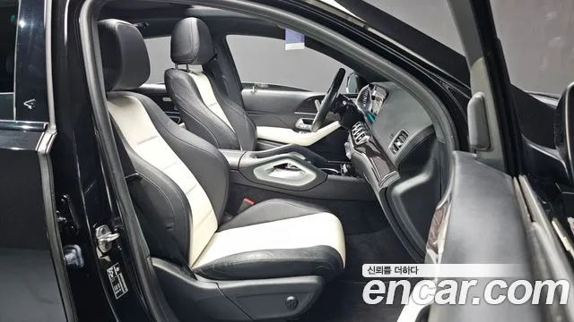 Mercedes-Benz GLE-Class 2022 — фото 11