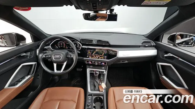 Audi Q3 2023 — фото 7