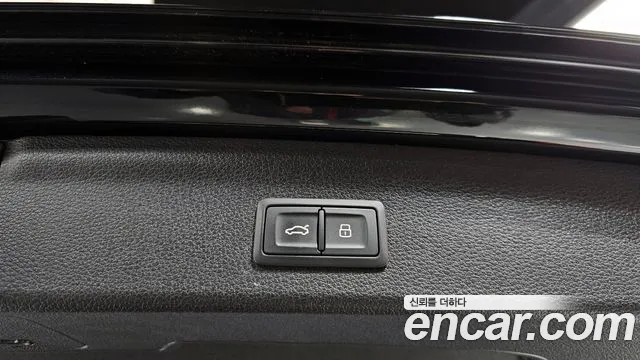 Audi Q3 2023 — фото 19