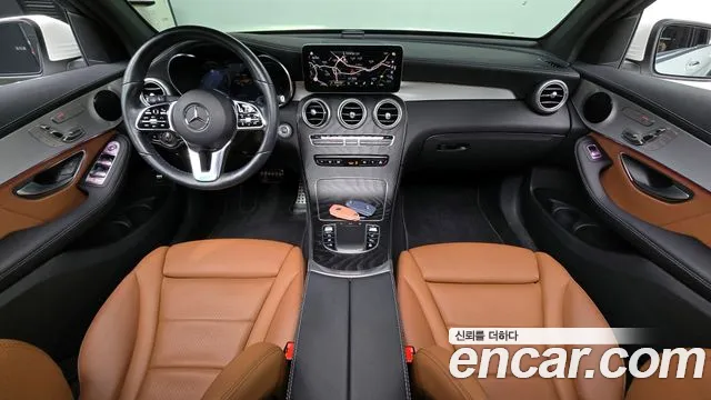 Mercedes-Benz GLC-Class 2023 — фото 7