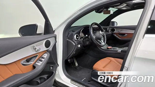 Mercedes-Benz GLC-Class 2023 — фото 11