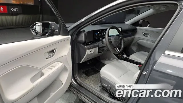 Hyundai Kona 2023 — фото 10