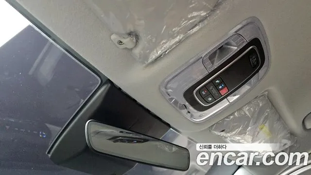 Hyundai Kona 2023 — фото 19