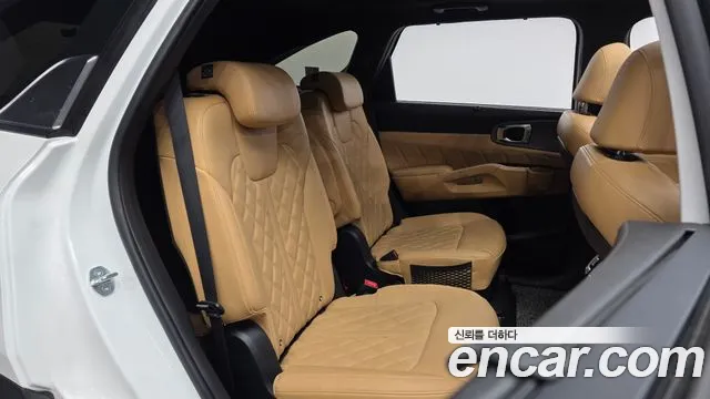 Kia Sorento 2023 — фото 12