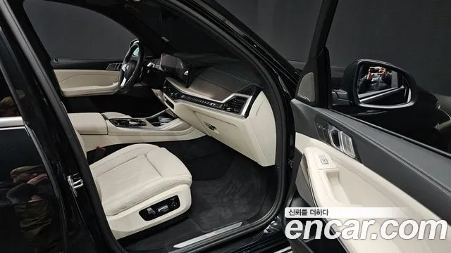 BMW X7 2025 — фото 10