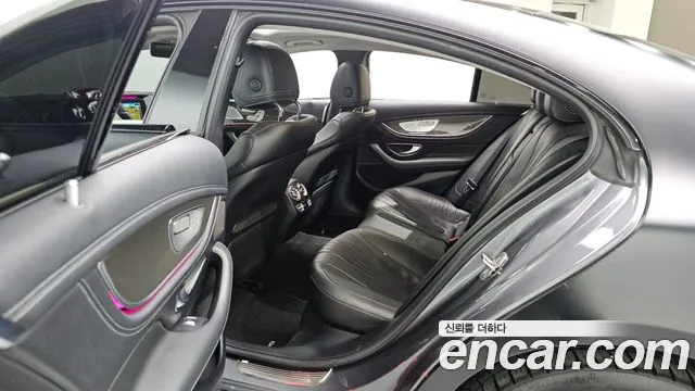 Mercedes-Benz CLS-Class 2019 — фото 19
