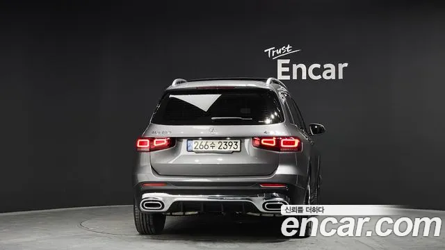 Mercedes-Benz GLB-Class 2022 — фото 4