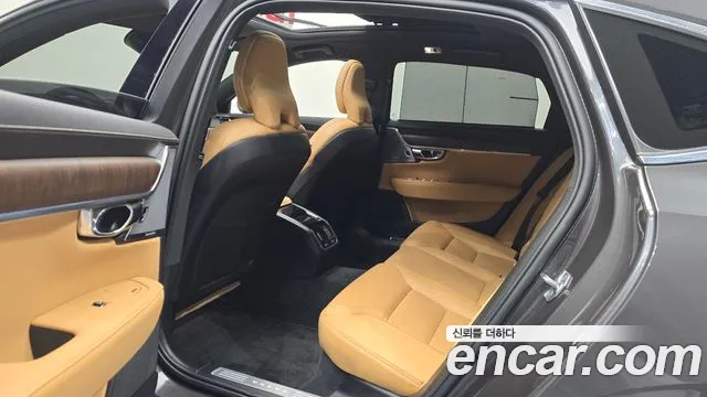 Volvo S90 2021 — фото 12