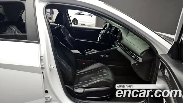 Hyundai AVANTE 2021 — фото 10
