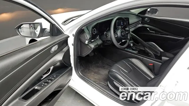 Hyundai AVANTE 2021 — фото 12
