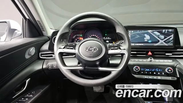 Hyundai AVANTE 2021 — фото 13