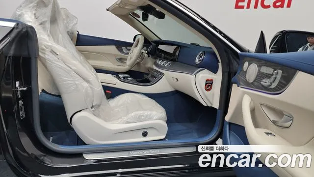 Mercedes-Benz E-Class 2023 — фото 11