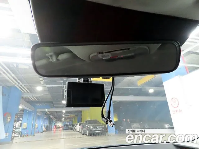 Kia Niro 2023 — фото 18