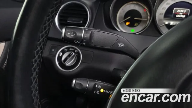 Mercedes-Benz C-Class 2013 — фото 18