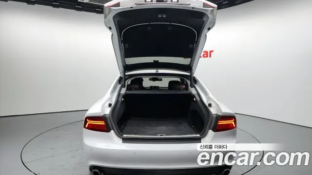 Audi A7 2015 — фото 20