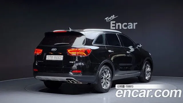 Kia Sorento 2019 — фото 2