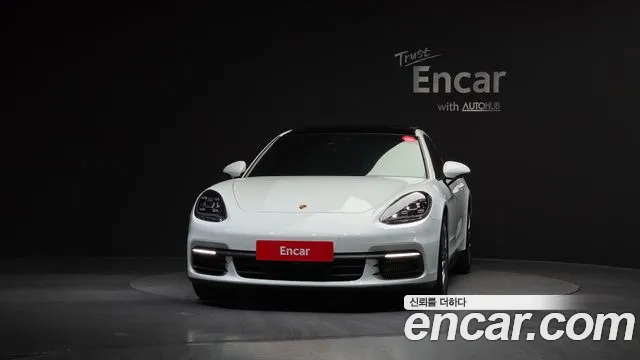 Porsche Panamera 2018 — фото 3