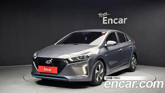 Hyundai Ioniq 2019 — фото 1