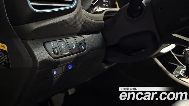 Hyundai Ioniq 2019 — фото 13