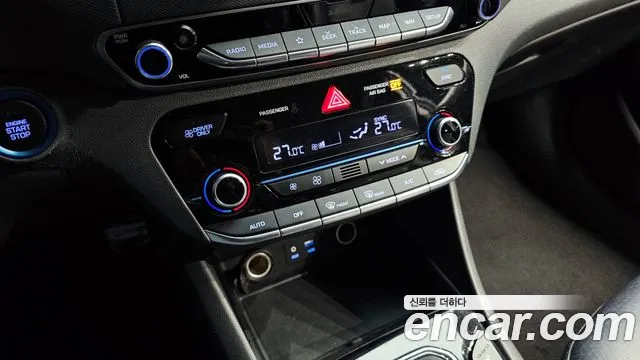 Hyundai Ioniq 2019 — фото 18