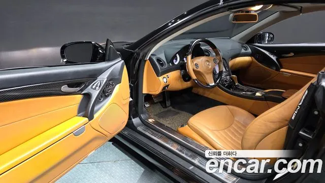 Mercedes-Benz SL-Class 2009 — фото 11