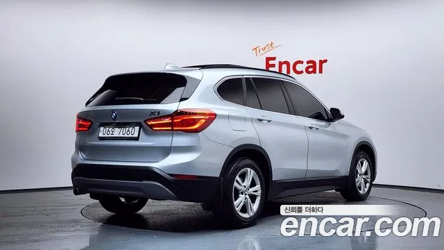 BMW X1 2017 — фото 2