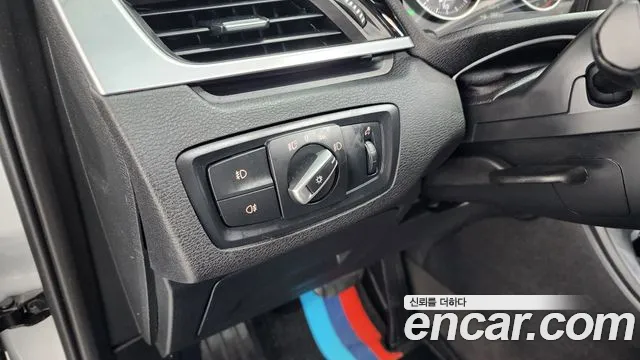 BMW X1 2017 — фото 14