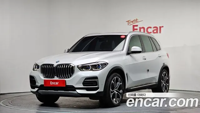 BMW X5 2023 — фото 1