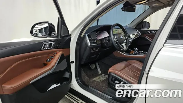 BMW X5 2023 — фото 10