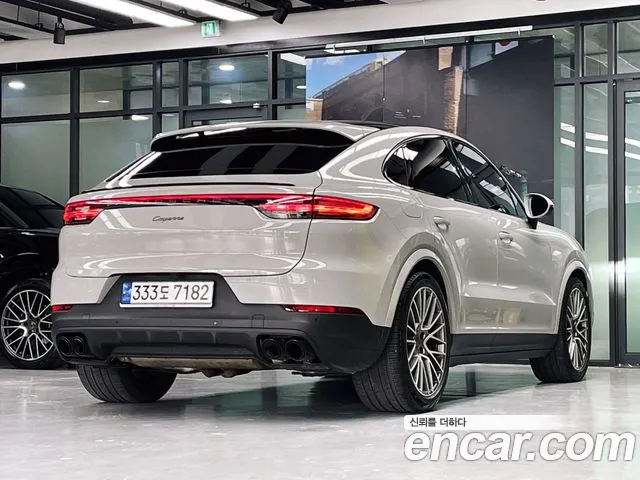 Porsche Cayenne 2022 — фото 2