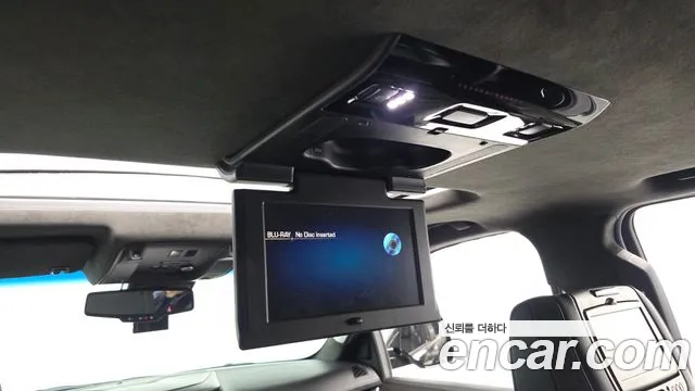 Cadillac Escalade 2016 — фото 16
